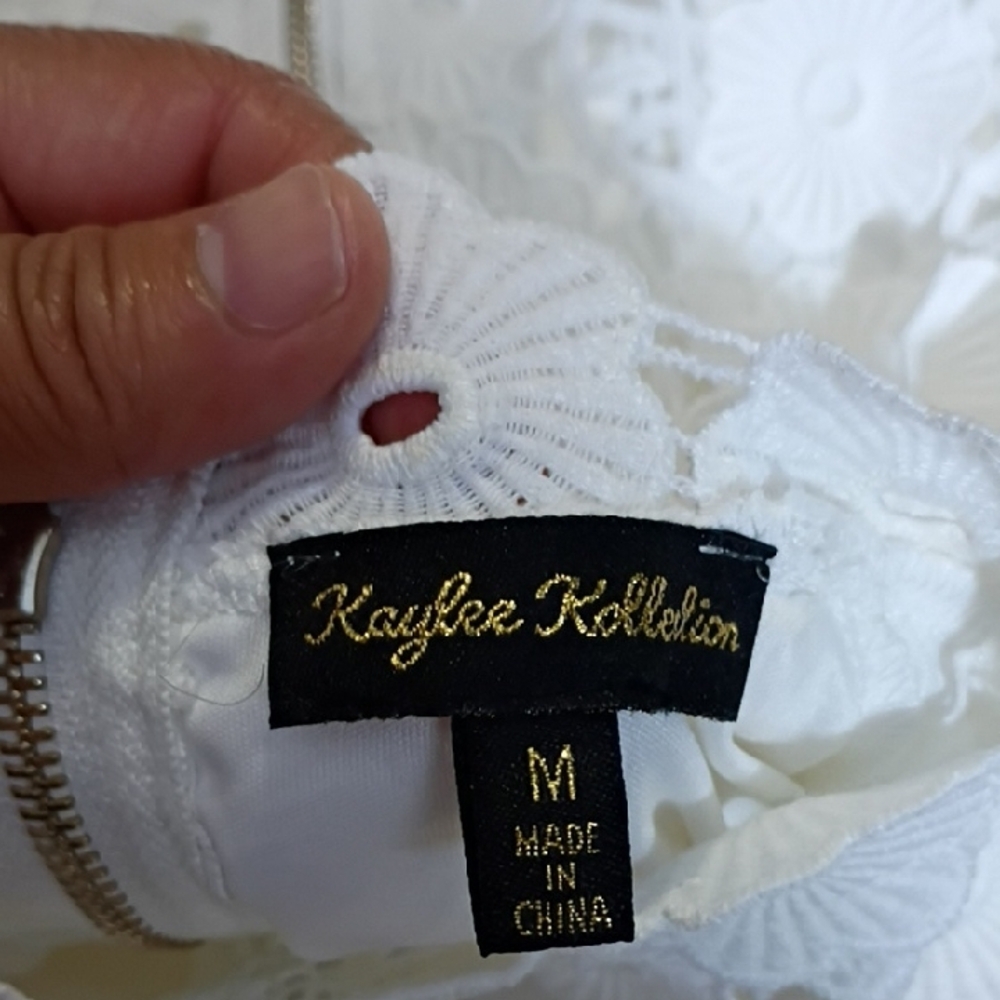 Kaylee  Collection White Lace Bodysuit with Sheer Sleeves‎ - Picture 8 of 8